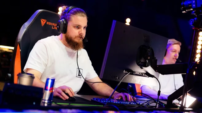 Cyanide playing at the EU LCS Classic showmatch in July 2026