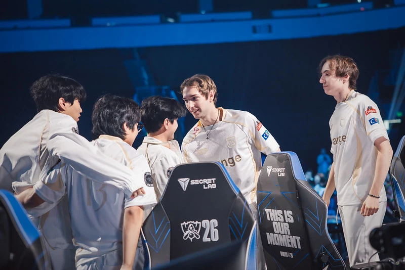 Karmine Corp players gathered on the Worlds 2026 stage in white and gold jerseys